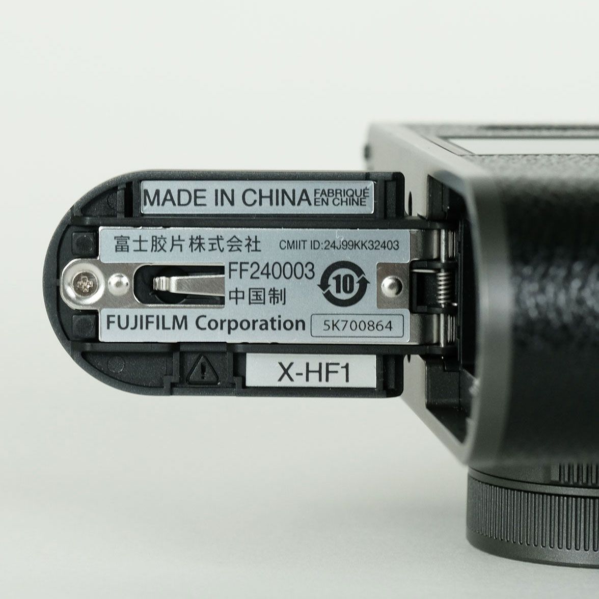  シャッター数8回 X half HF 1 チャコールシルバー その他 コンパクトデジタルカメラ デジタルカメラ