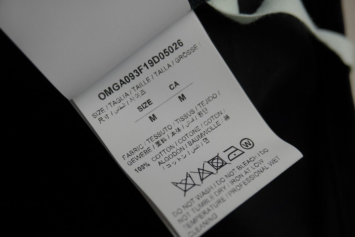 OFF-WHITE オフホワイト