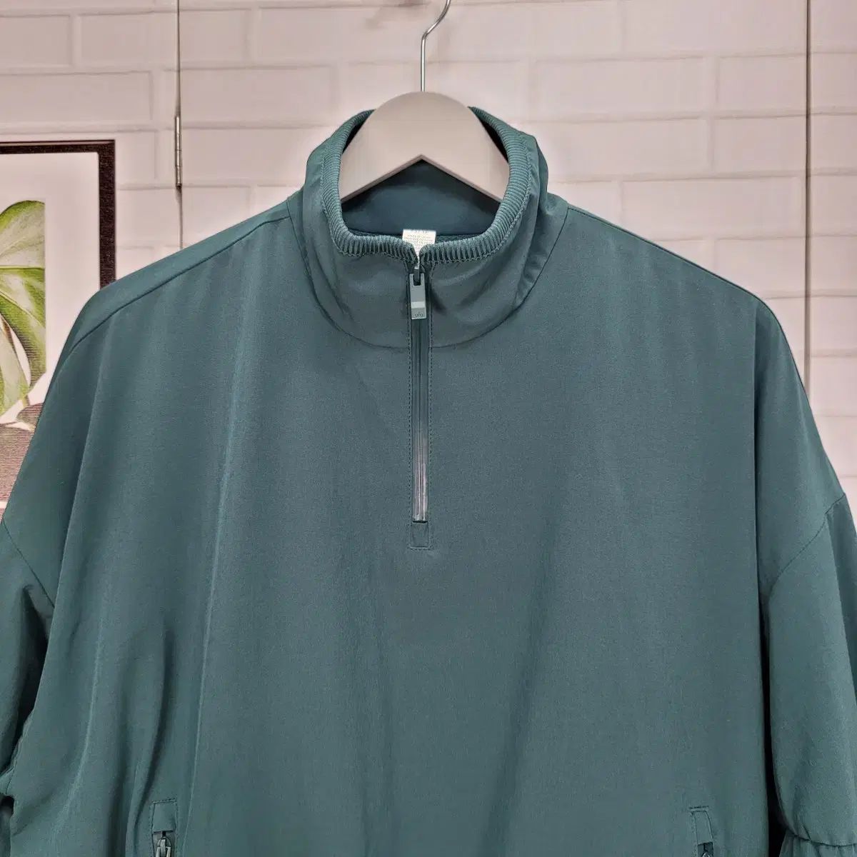 ALO YOGA アロヨガ ハーフ ジッパー クロップド エレベーション カバーアップ XS サイズ