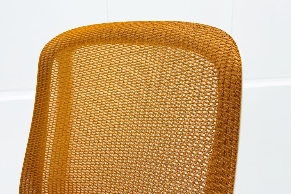 C685XW-FMR8 オレンジ