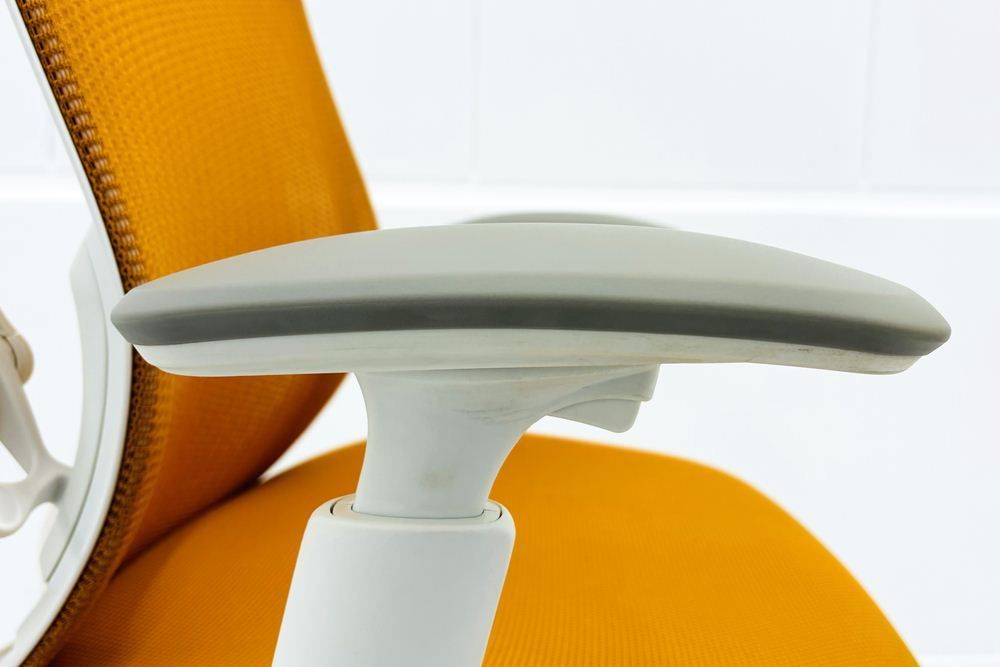 シルフィーチェア オカムラ