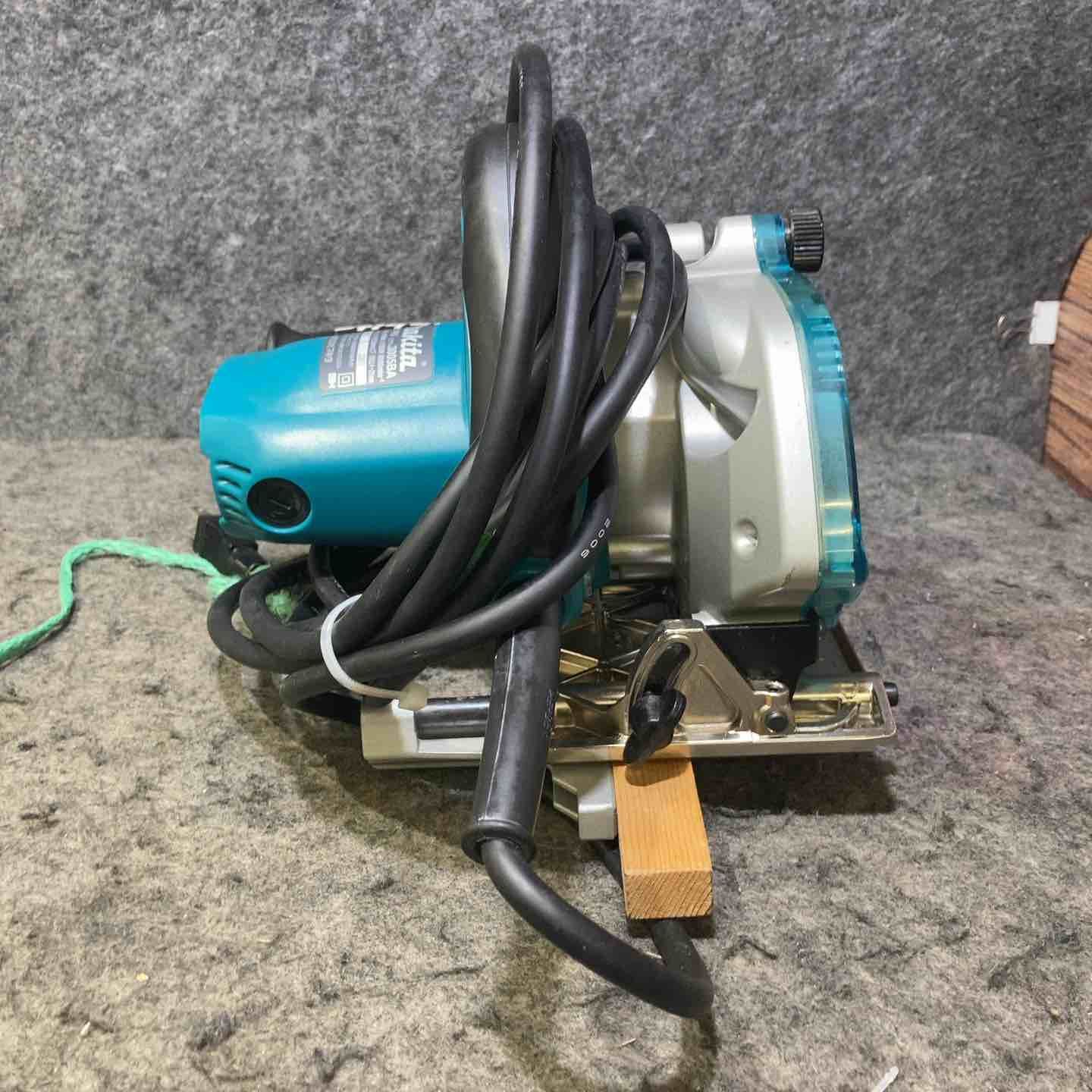 マキタ makita 小型ミゾキリ 溝切 3005BA 桶川店