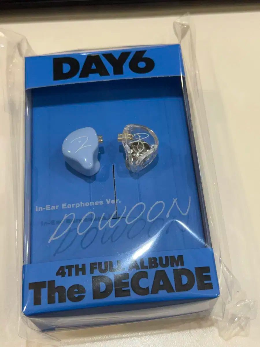 DAY6（デイシックス） セール IN-EAR ドウン DAY6 ドウン In-Ear