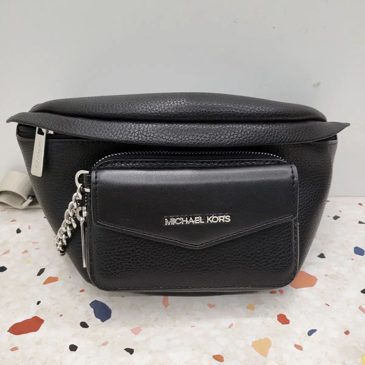 マイケルコース メイジ ベルトバッグ