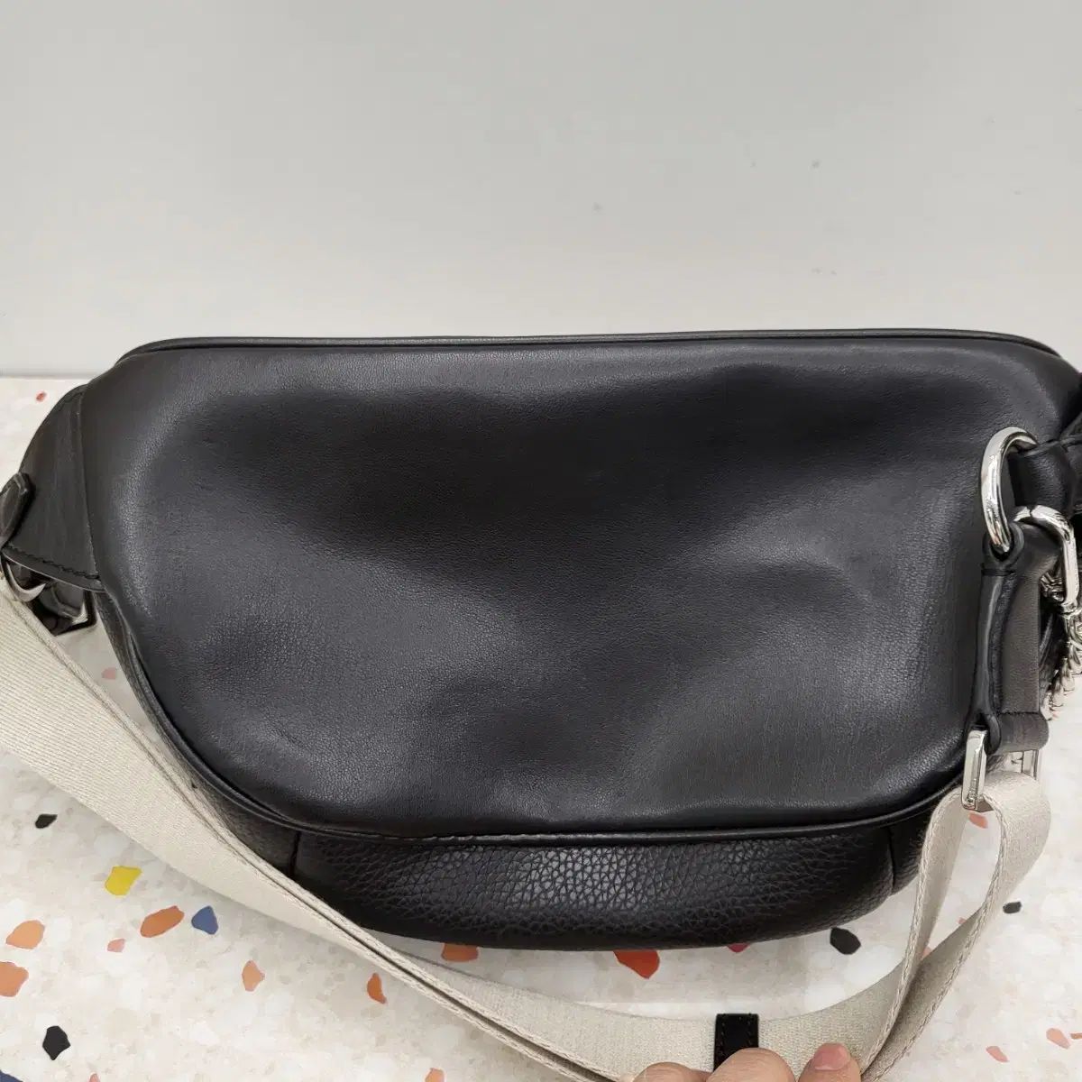 マイケルコース メイジ ベルトバッグ DECORATOM_COM_BR