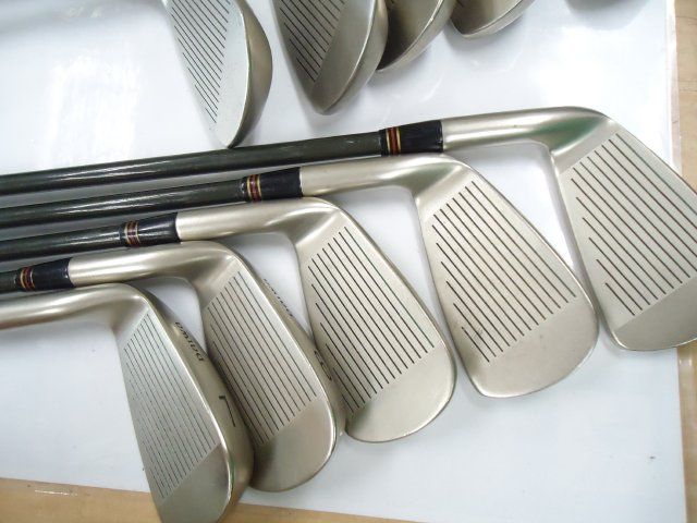 アイアンセット グローブライド ダイワ チームダイワDG-520 CF-70 R 0 7842