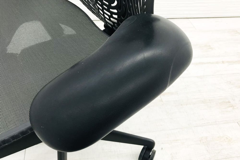Mirra Chair