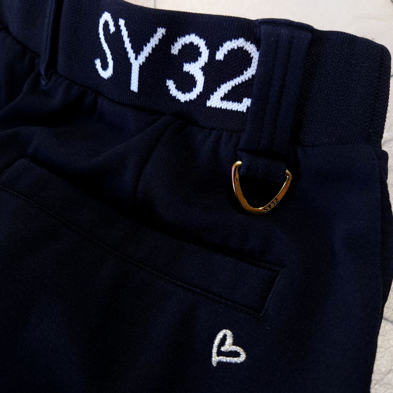 SY32 BY