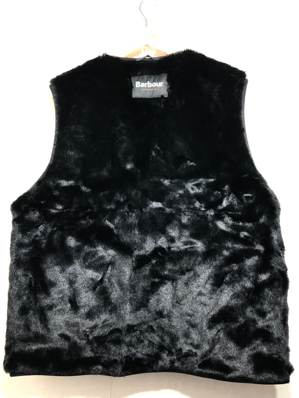 071130 Barbour リバーシブル ベスト 40 ブラック 232MGIS001 バブアー  