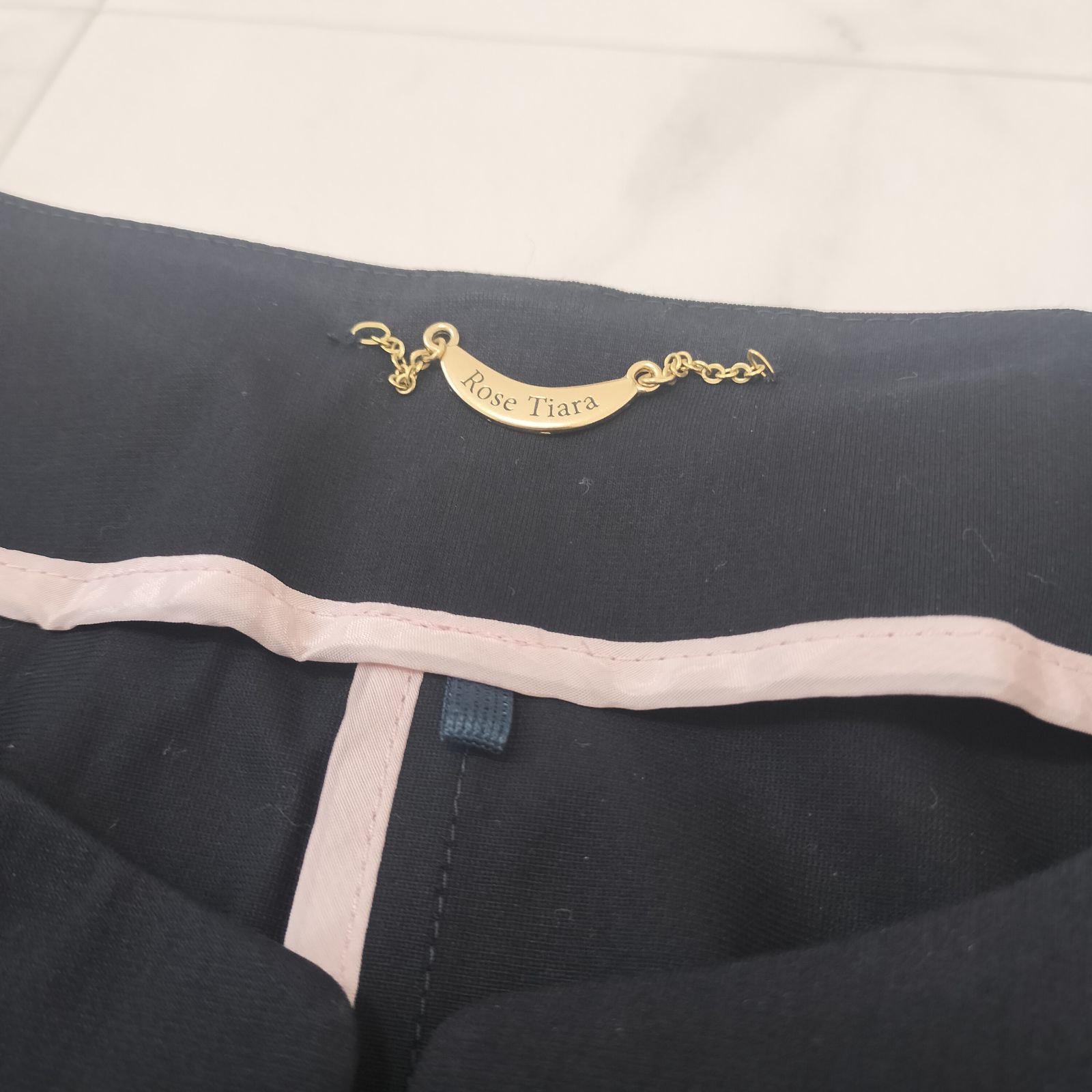 Rose Tiara ローズティアラ パール付き ノーカラージャケット 黒