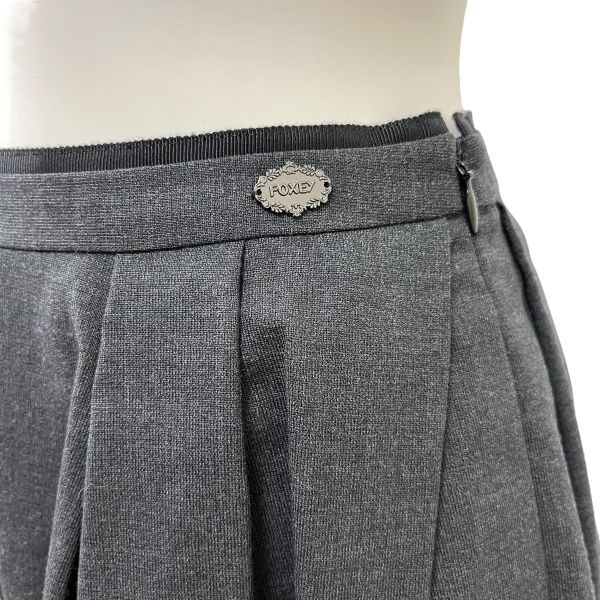 フォクシー Foxey スカート 膝丈 プリーツスカート グレー 黒 毛 ウール 38 M 9号 レディース S5X035
