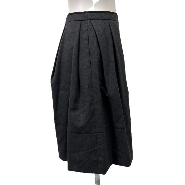 ◇ フォクシー Foxey スカート 膝丈 プリーツスカート グレー 黒 毛