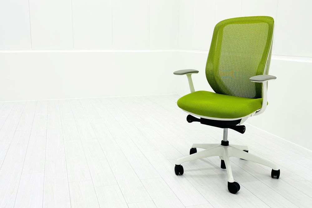 オカムラ シルフィーチェア ハイバック 固定肘 OKAMURA Sylphy オフィス家具 ライムグリーン A000003880