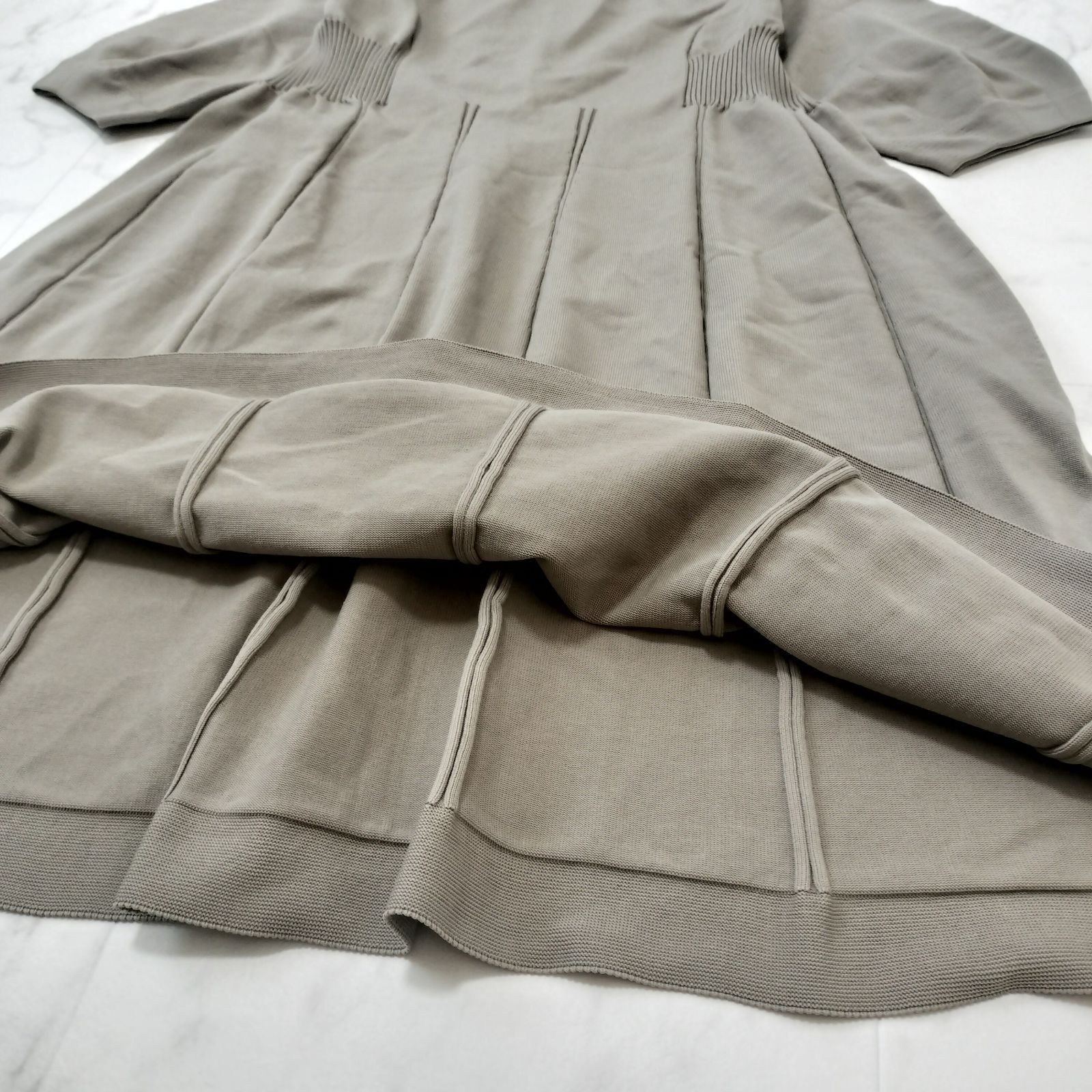 カーキベージュ 大きいサイズ46