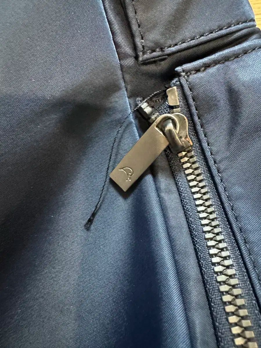 マンダリナダック ネイビー メッセンジャーバッグ クロスバッグ DECORATOM_COM_BR