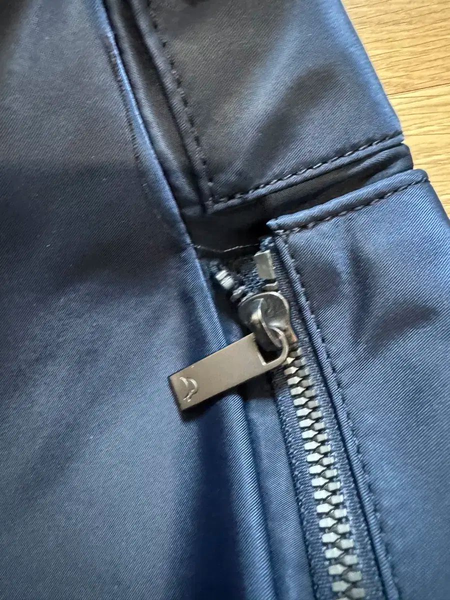 ネイビー メッセンジャーバッグ