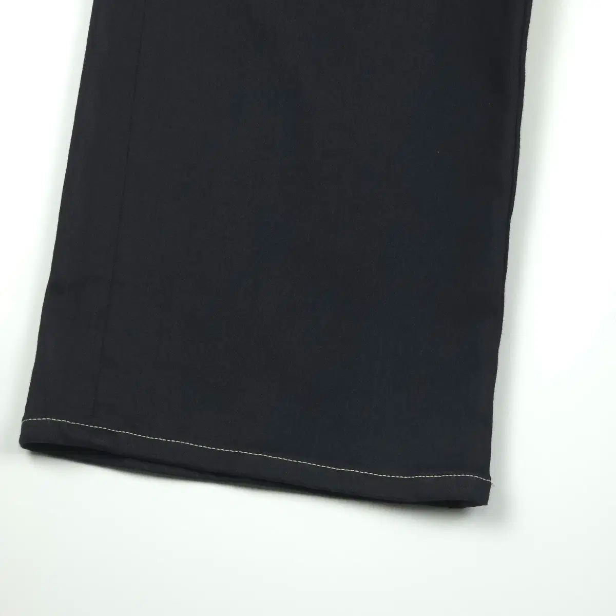 クローズド セミーワイドフィット