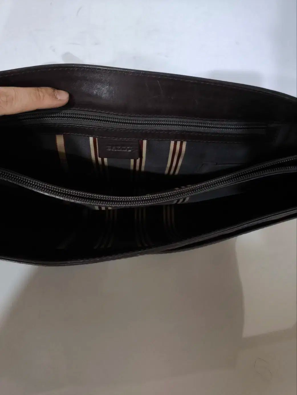 バリー ダメージ ブリーフケース モデル カットソー ビジネスバッグ 