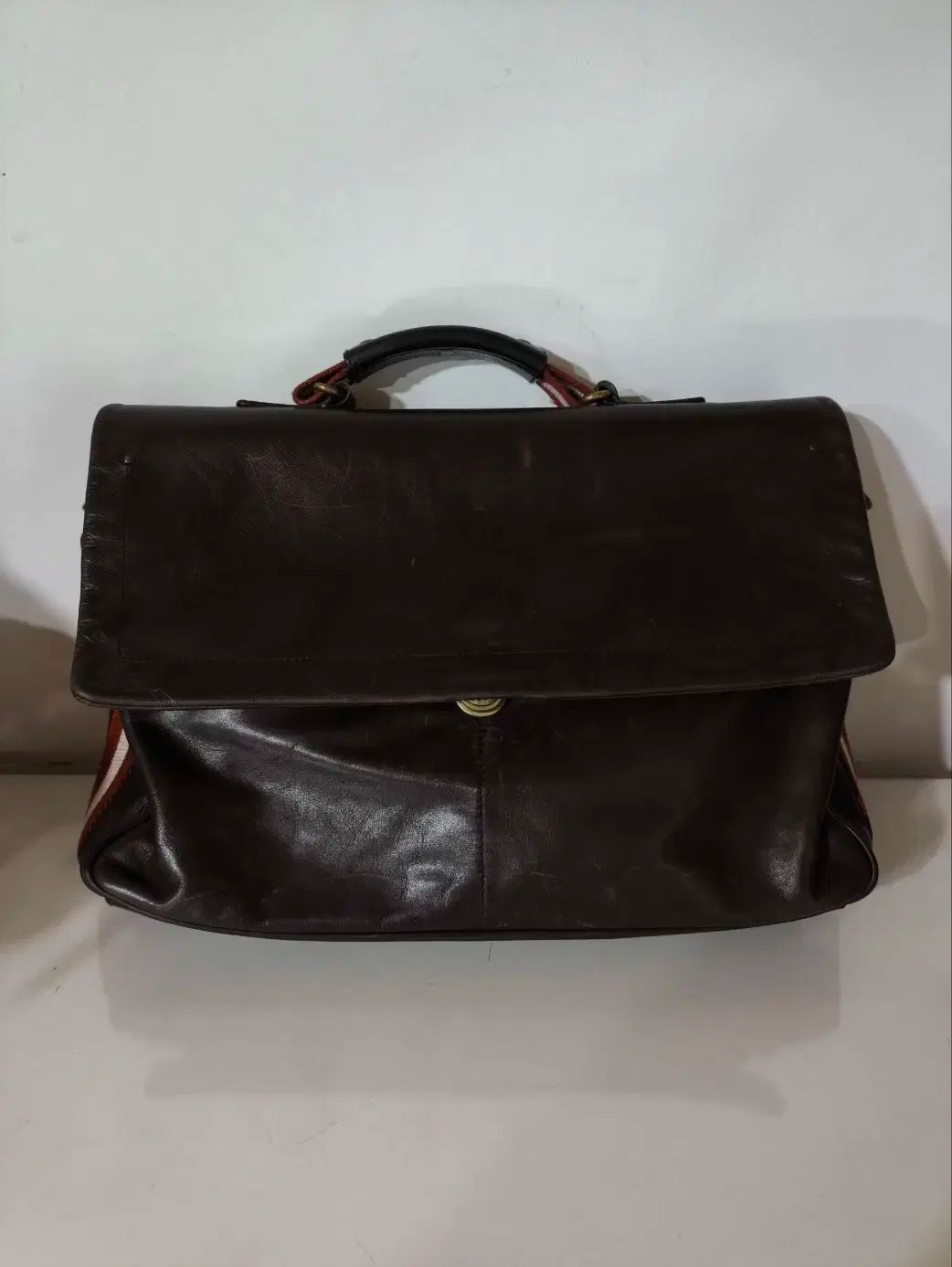 バリー ダメージ ブリーフケース モデル