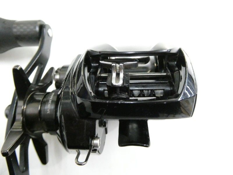 ダイワ 22ジリオン TW HD 1000 H 03-