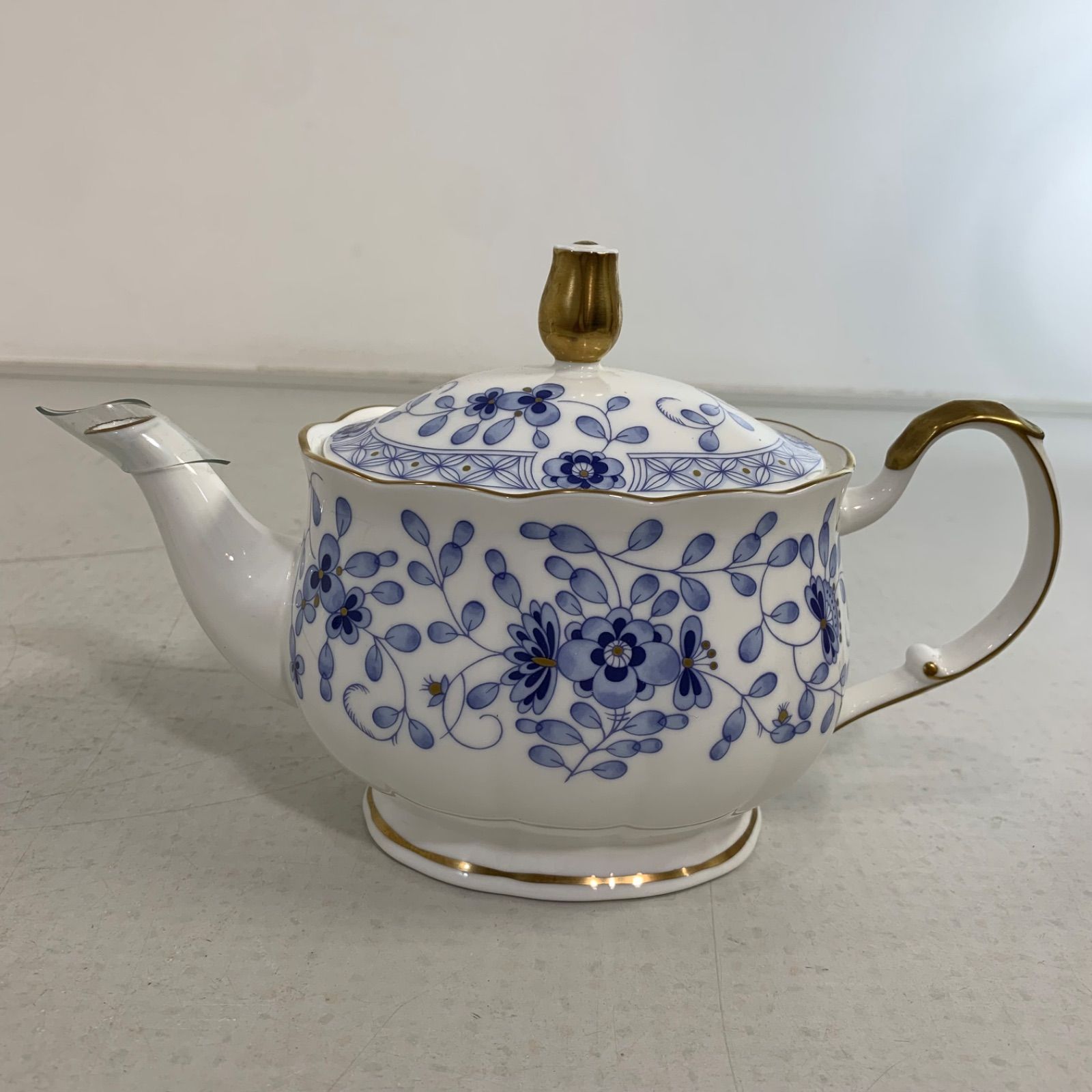 ナルミ ミラノシリーズ ティーポット クリーマー