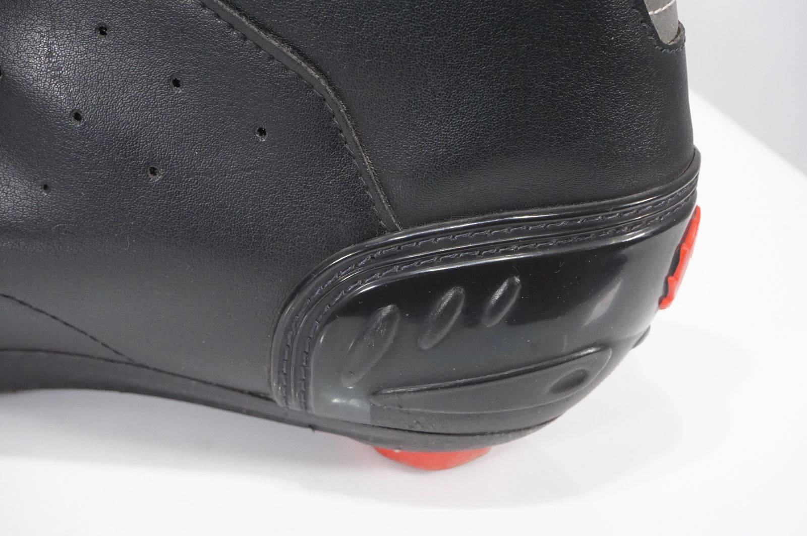 シューズ バイチャリAKIBA店