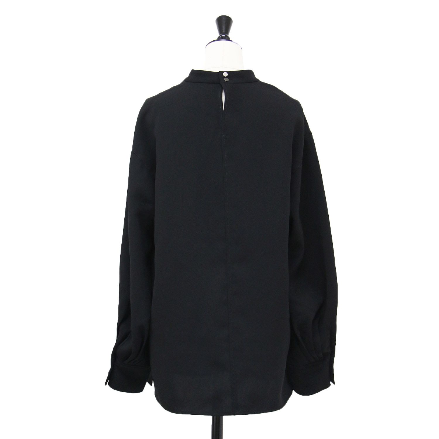 Spick-Span スピックアンドスパン ブラウス ブラック 黒 サイズ 24春夏 ドライドレープ クロスハイネック シャツ ボリュームスリーブ チュニック丈 ボトルネック スリット トップス レディース