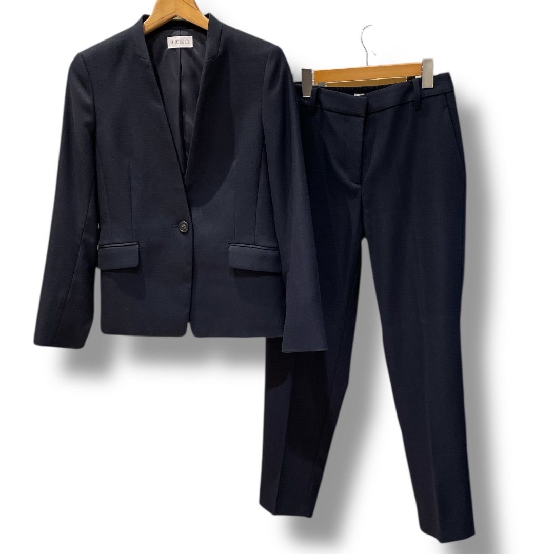 PLST プラステ ポリレーヨンストレッチ レスジャケットセットアップ スーツ ストレッチ性 細身シルエット ビジネスシーン オケージョン 上品 感 ネイビー 紺 Mサイズ レディース 秋 ゴーゴー古着セントラルパーク名古屋店NO.1409