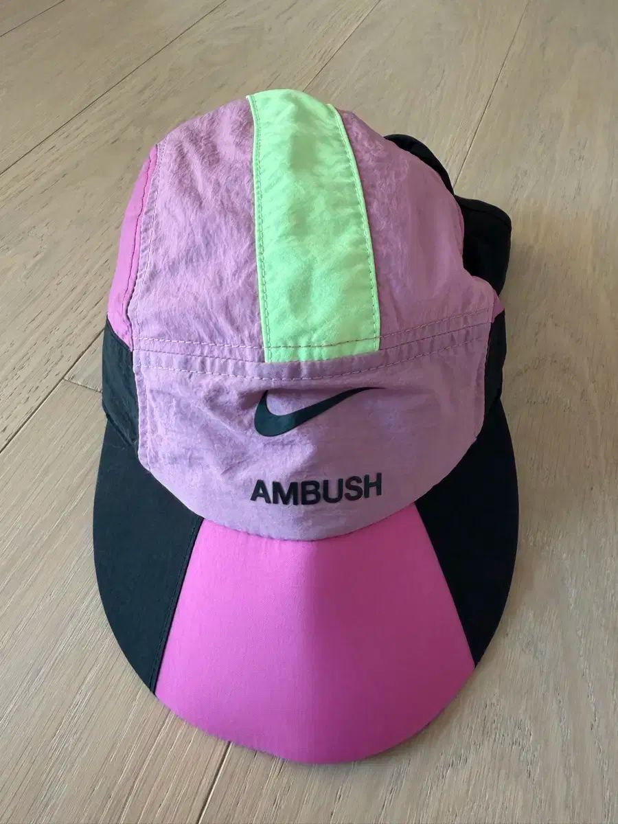 ナイキ X アンブッシュ AW 84 キャップ ピンク MAGIC Flamingo