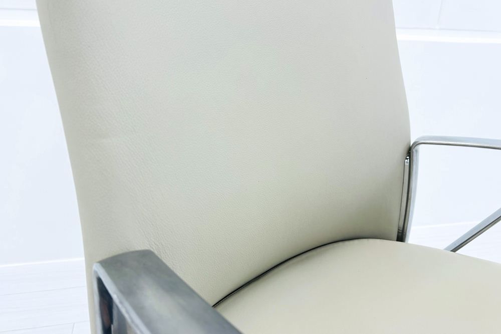 アルミループ肘