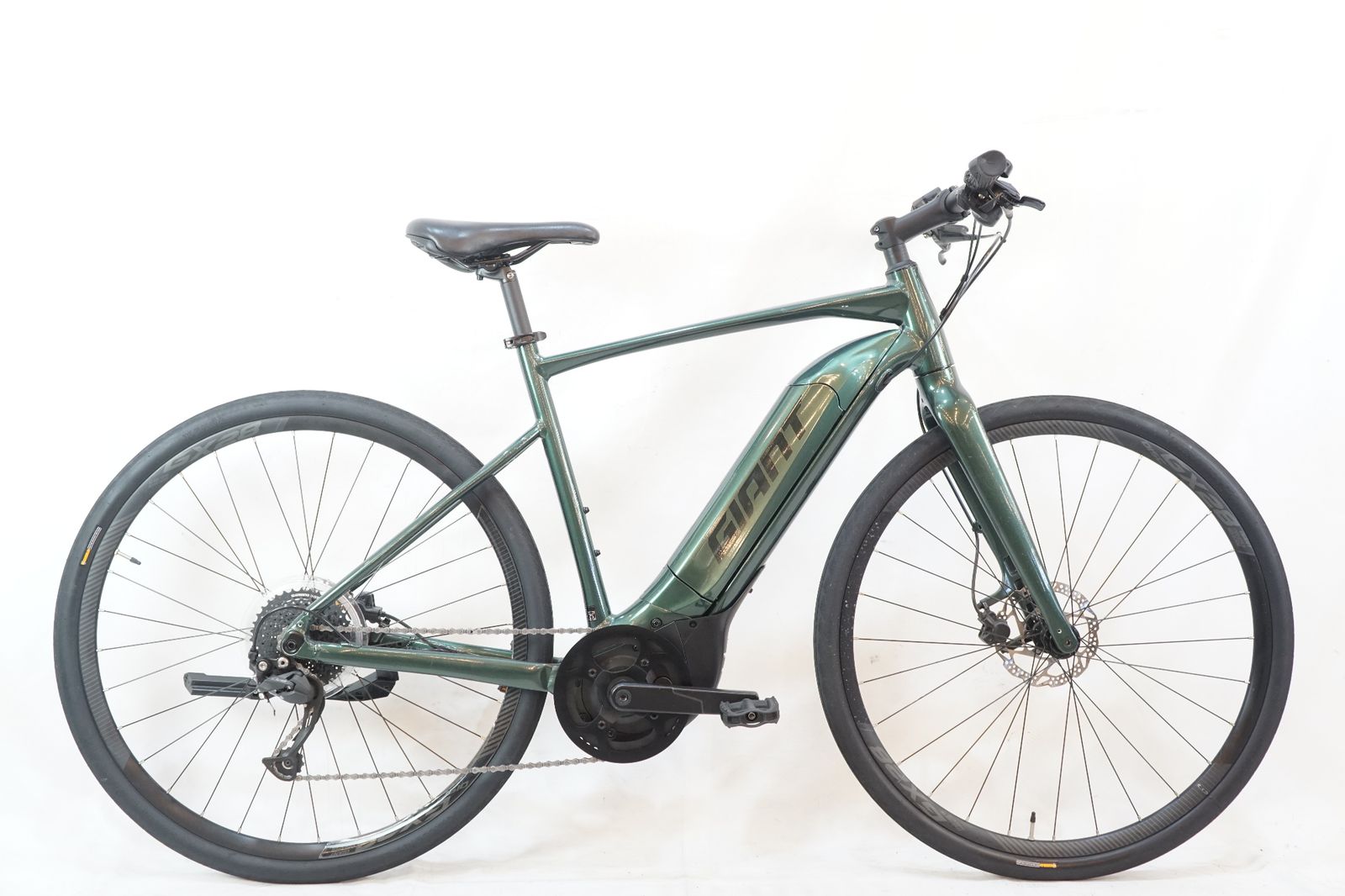 GIANT ジャイアント ESCAPE R E モデル e-BIKE バイチャリ浦和ベース