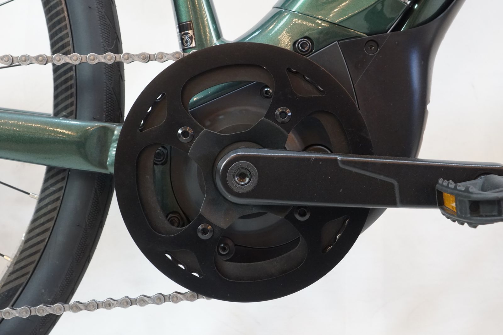 GIANT ジャイアント ESCAPE R E モデル e-BIKE バイチャリ浦和ベース BRIGHTFACE_UK