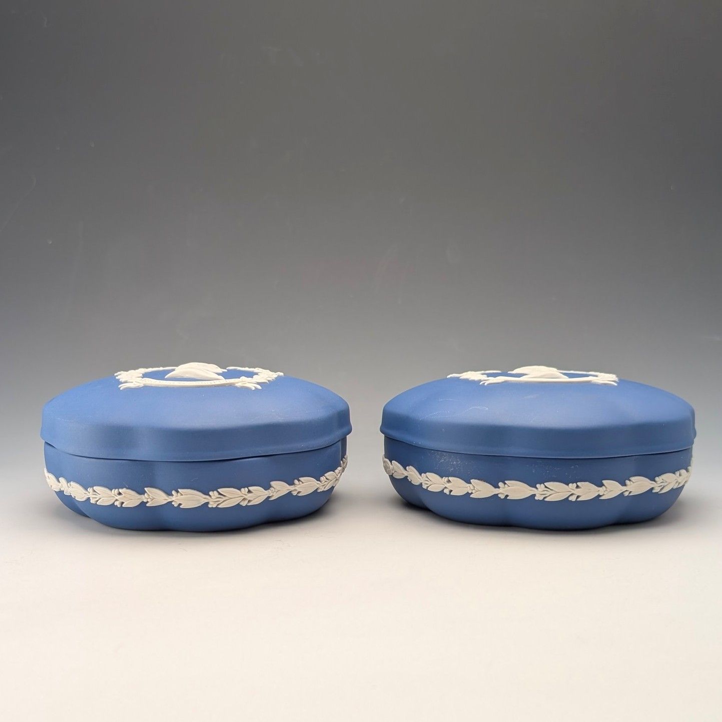 ロイヤルブルー