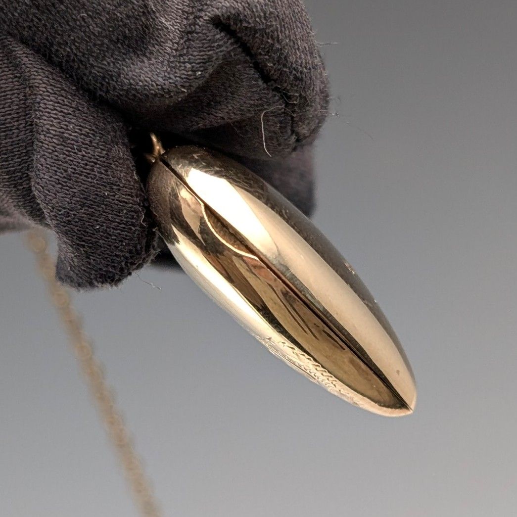 9ctゴールド ハート型ロケットペンダント