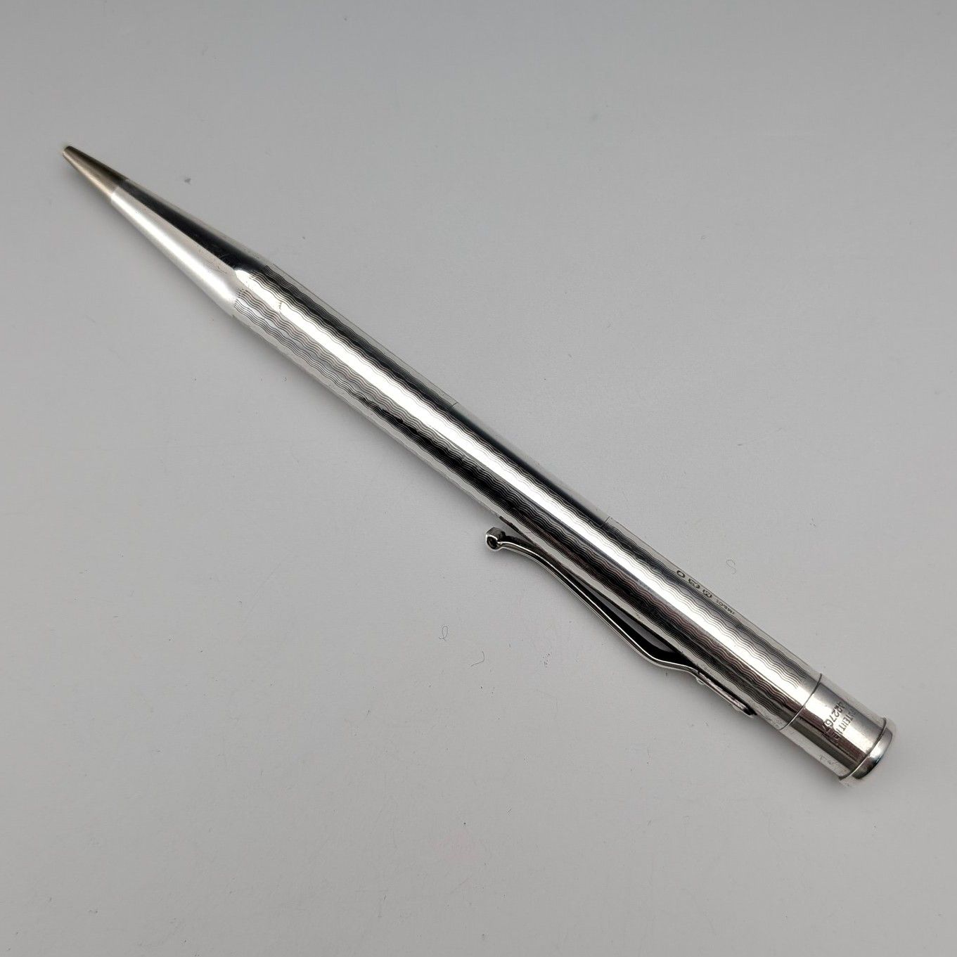 1947年 英国 ヤード オ レッド 純銀製 推進式ペンシル ケース入り