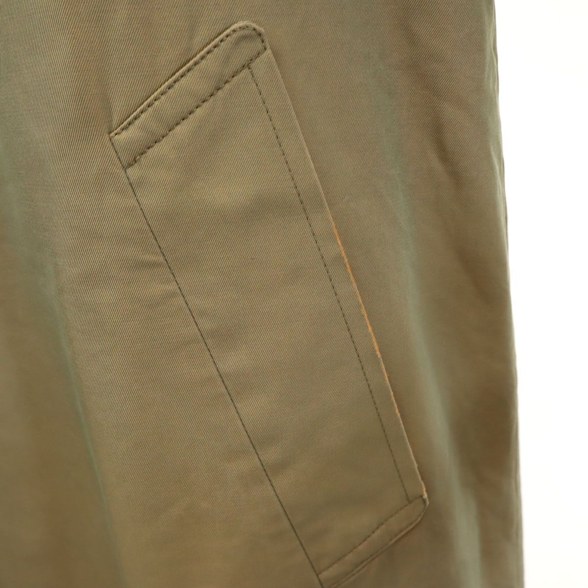 ベージュ メンズ