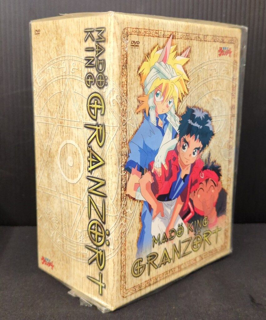 村上玄輝 染錦花草文様 花瓶 圧倒的な存在感 高さ27cm 胴径27cm 本人作
