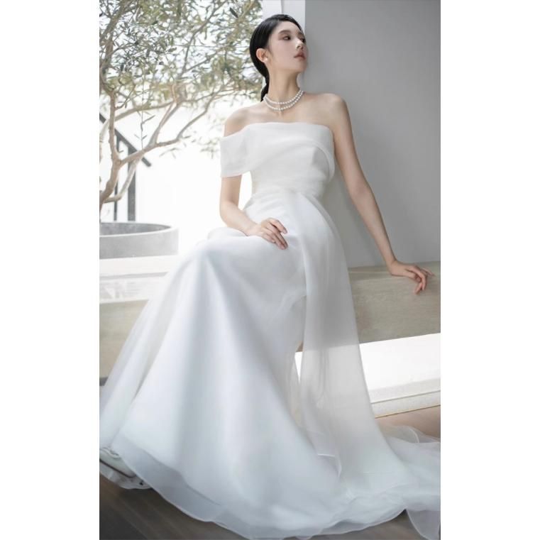 ウェディングドレス