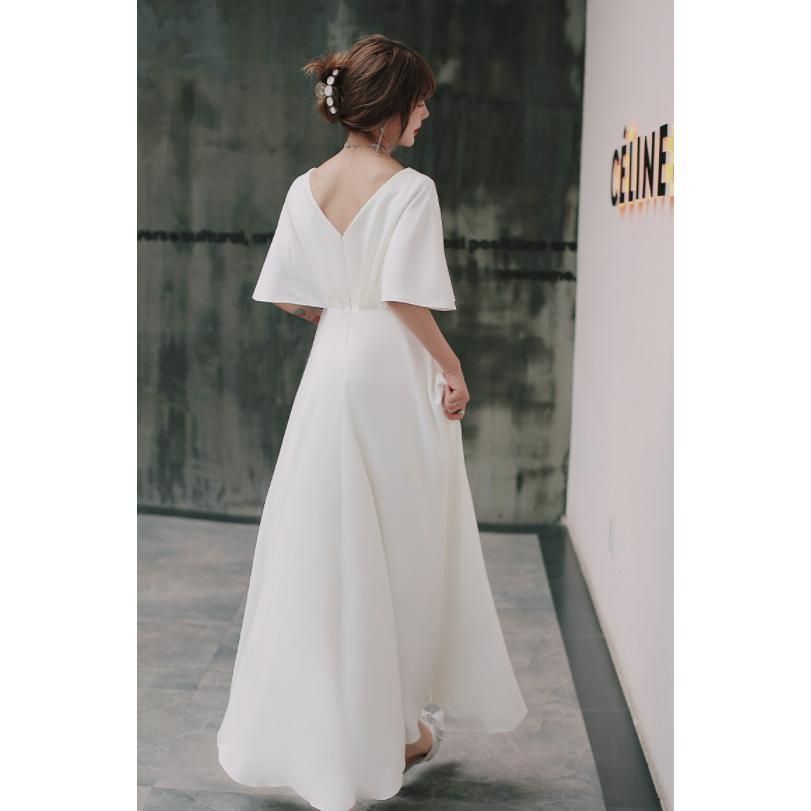 ウェディングドレス