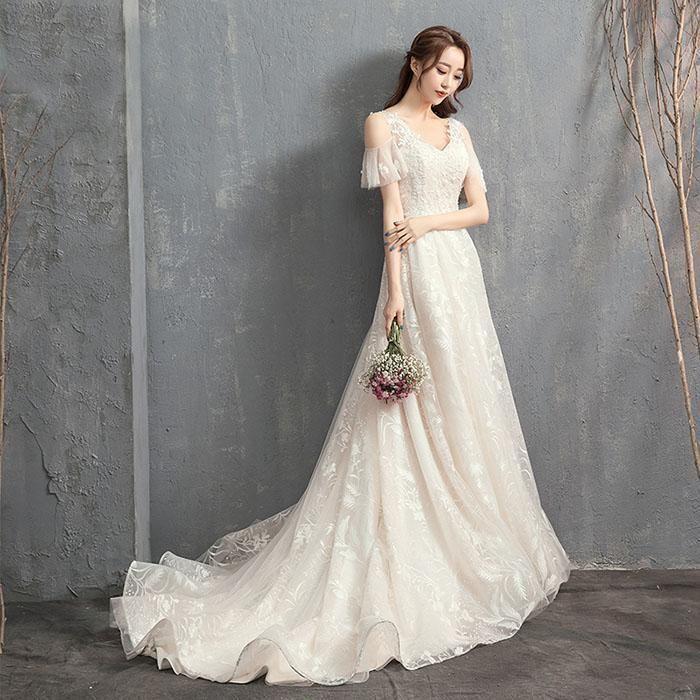 手頃な値段 Ａライン ウエディングドレス 花嫁 結婚式 ウェディングドレス 袖あり オフホワイト ブライダル 二次会 ロングドレス 披露宴 挙式 レース