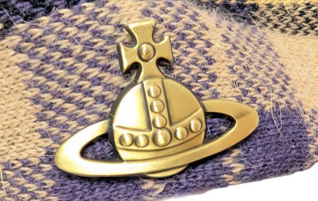 ベージュ パープル