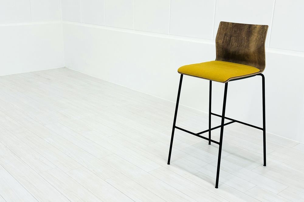 オカムラ Alt Piazza アルトピアッツァ シリーズ ミーティングチェア ハイチェア オフィス家具 カフェチェア 多目的チェア A000003956