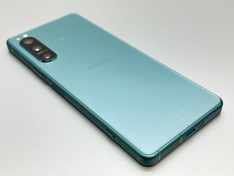 中古】SOG09 Xperia 5 IV【新品同様 利用制限○】 SIMフリー グリーン