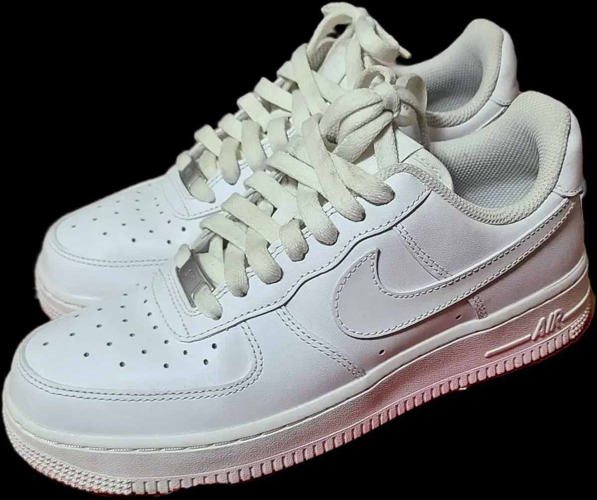 ナイキ エアフォース 1 オールホワイト