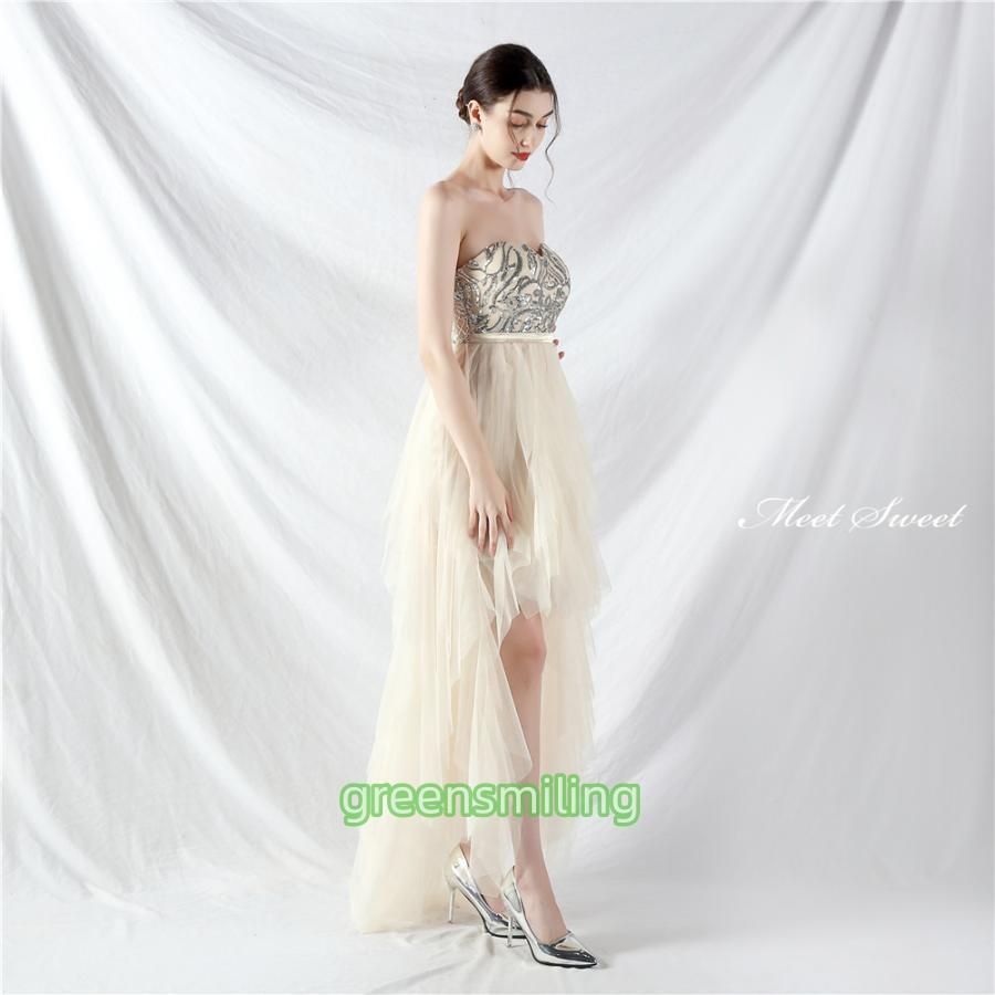 ウェディングドレス