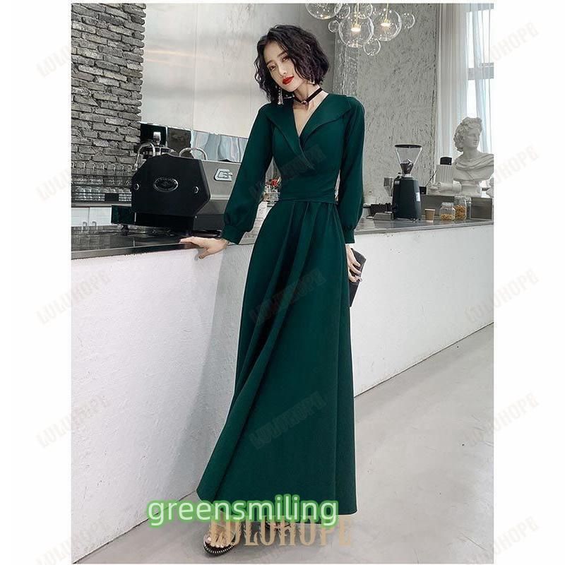 発表会 vネック