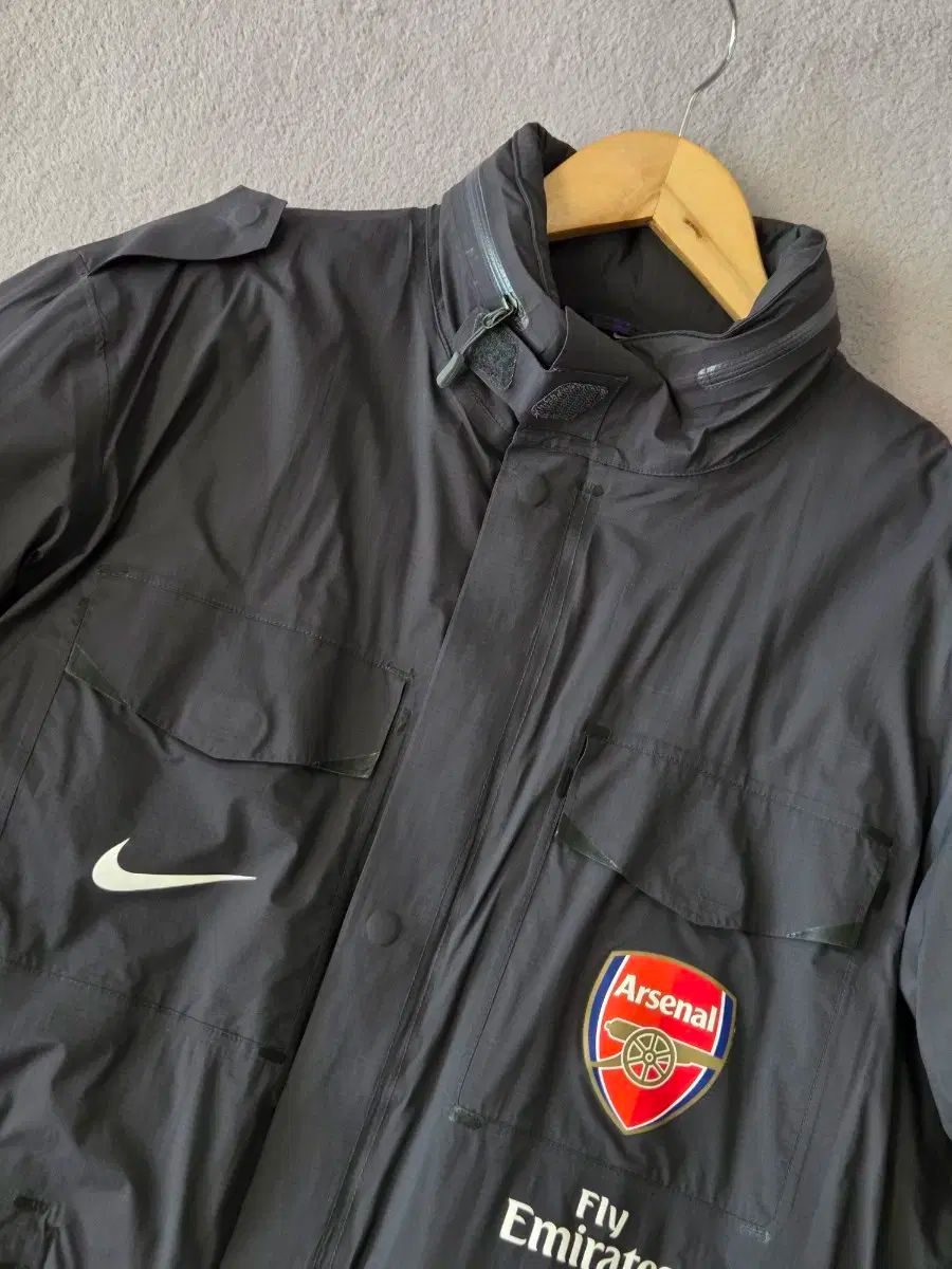 95 ナイキ アーセナル サイドライン ダウン