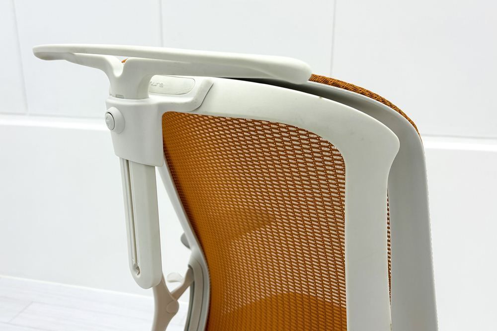 シルフィーチェア