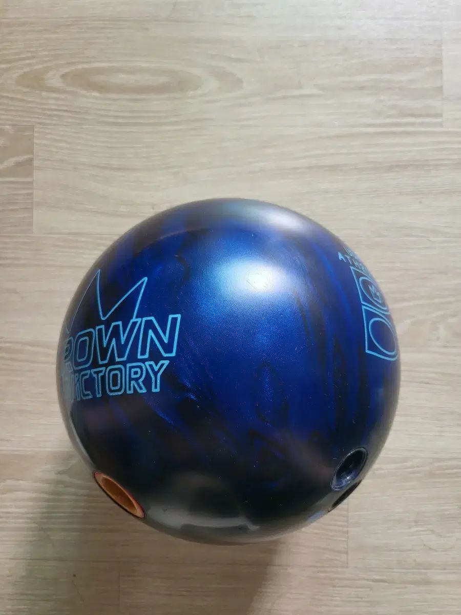 BRONN クラウン ヴィクトリー 15 p ボーリングボール