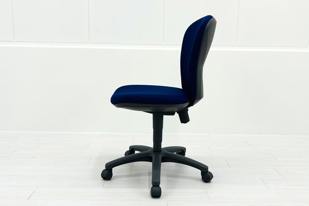 コクヨ レグノ2